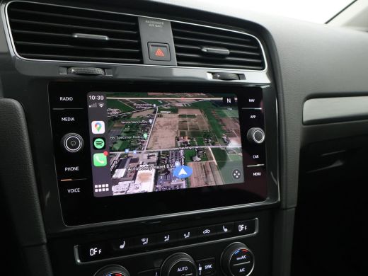 Volkswagen Golf 1.5 TSI 130 PK DSG AUT. + MASSAGE / ADAPTIVE CRUISE / CARPLAY / STOELVERW. ActivLease financial lease