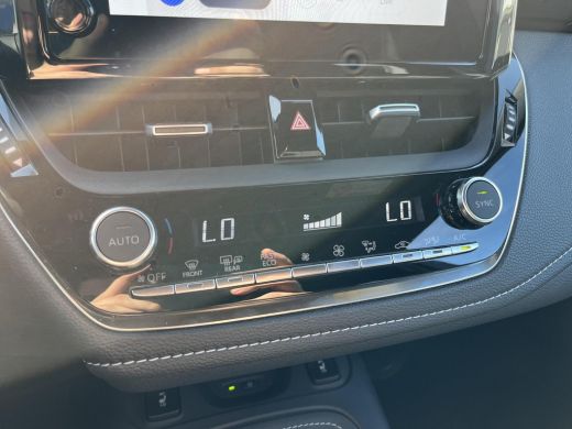 Suzuki Swace 1.8 Hybrid Style ActivLease financial lease