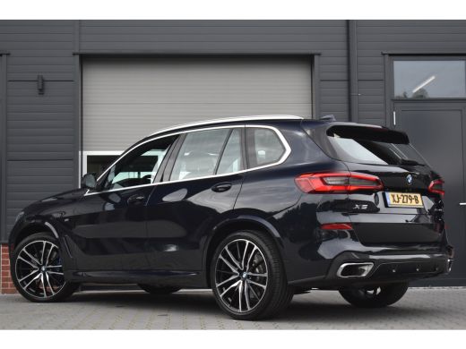 BMW X5 xDrive40i M Sport | Incl. BTW | Panoramadak | Luchtvering | 4-Wiel Besturing | Harman/Kardon | Ca... ActivLease financial lease