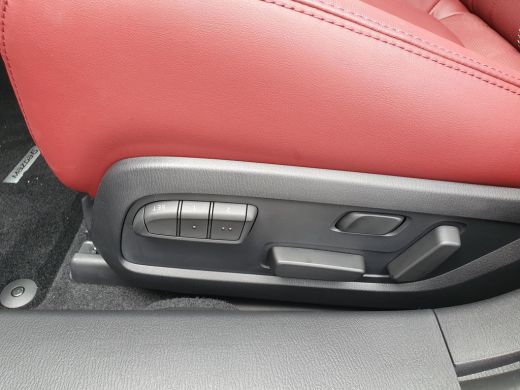 Mazda 6 Sportbreak 2.5 SkyActiv-G 194 Homura | Leder | Stoel ventilatie vóór | Navigatie | Camera | Bose ... ActivLease financial lease