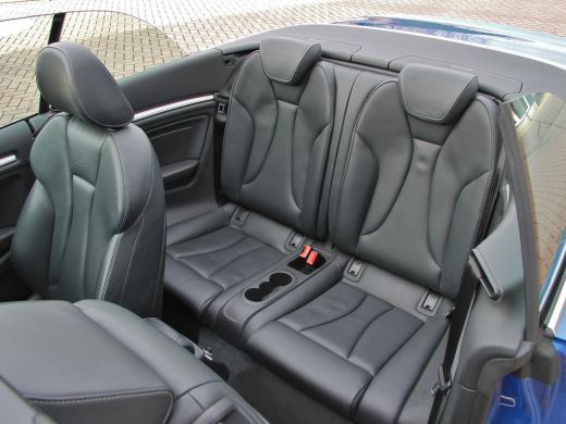 Audi A3 Cabriolet 2.0TFSI 190pk Quattro S-tronic | S-Line | Leder ActivLease financial lease