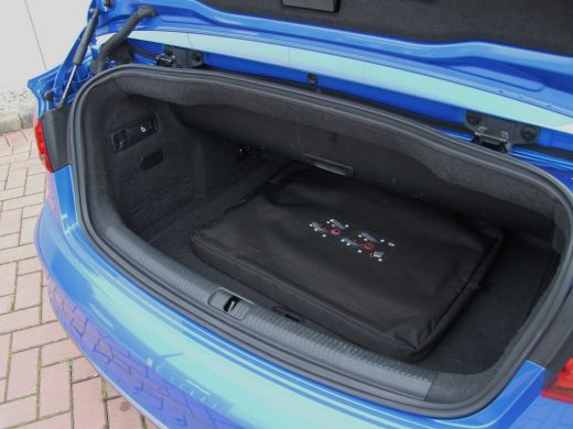 Audi A3 Cabriolet 2.0TFSI 190pk Quattro S-tronic | S-Line | Leder ActivLease financial lease