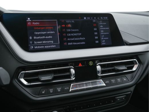 BMW 1 Serie 116d Executive Edition Sport-Line (INCL-BTW) *DIGI-COCKPIT | FULL-LED | NAVI-FULLMAP | LEATHER-MI... ActivLease financial lease