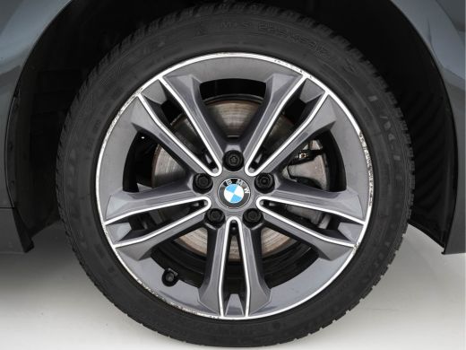 BMW 1 Serie 116d Executive Edition Sport-Line (INCL-BTW) *DIGI-COCKPIT | FULL-LED | NAVI-FULLMAP | LEATHER-MI... ActivLease financial lease