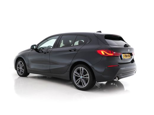 BMW 1 Serie 116d Executive Edition Sport-Line (INCL-BTW) *DIGI-COCKPIT | FULL-LED | NAVI-FULLMAP | LEATHER-MI... ActivLease financial lease