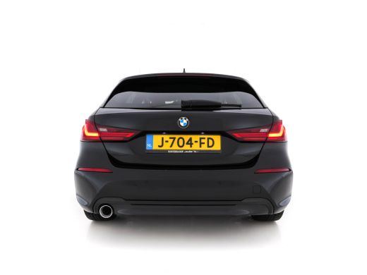 BMW 1 Serie 116d Executive Edition Sport-Line (INCL-BTW) *DIGI-COCKPIT | FULL-LED | NAVI-FULLMAP | LEATHER-MI... ActivLease financial lease