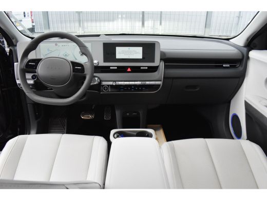 Hyundai IONIQ 5 Lounge 77.4 kWh Hyundai IONIQ 5 77 kWh Lounge Phantom Black - SNEL RIJDEN! ActivLease financial lease