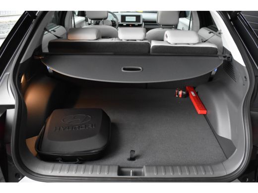 Hyundai IONIQ 5 Lounge 77.4 kWh Hyundai IONIQ 5 77 kWh Lounge Phantom Black - SNEL RIJDEN! ActivLease financial lease