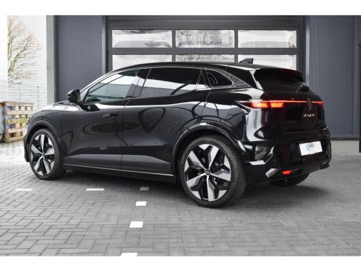 Renault Megane E-Tech E-Tech EV60 Optimum Charge Techno Noir Etoile + WARMTEPOMP / PACK ADVANCED DRIVE ASSIST ActivLease financial lease