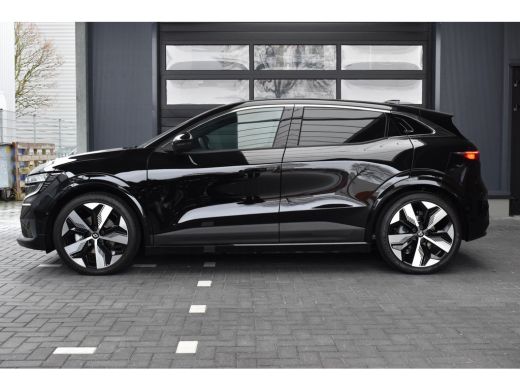 Renault Mégane E-Tech EV60 Optimum Charge Techno Noir Etoile + WARMTEPOMP / PACK ADVANCED DRIVE ASSIST ActivLease financial lease