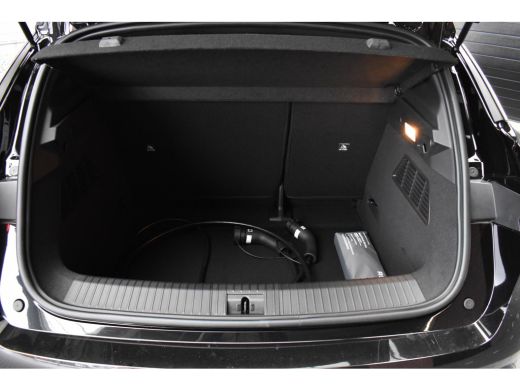 Renault Megane E-Tech E-Tech EV60 Optimum Charge Techno Noir Etoile + WARMTEPOMP / PACK ADVANCED DRIVE ASSIST ActivLease financial lease