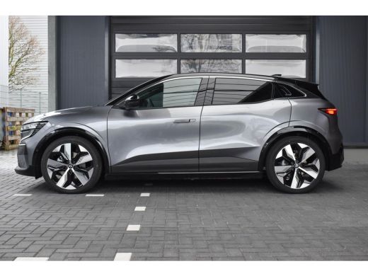 Renault Megane E-Tech E-Tech EV60 Optimum Charge Techno Gris Schiste/Noir Etoile + WARMTEPOMP / PACK ADVANCED DRIVE ASSIST ActivLease financial lease
