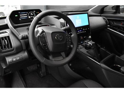 Toyota Bz4x Dynamic 71 kWh 3 Fase, Astral Black - OP VOORRAAD, OP = OP! ActivLease financial lease