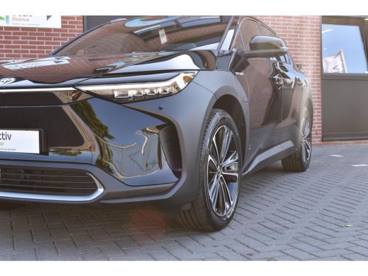 Toyota Bz4x Premium 71 kWh 3 Fase, Astral Black - BEPERKTE VOORRAAD ActivLease financial lease