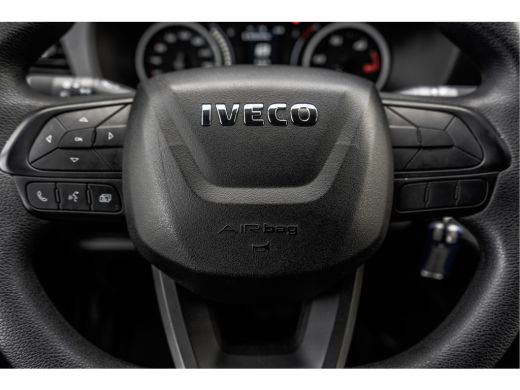 Iveco Daily **35S16V 2.3 L4H2 | Automaat | Euro 6 | 157 PK | Climate | 3500 KG Trekgewicht | MF Stuur | 3-Per... ActivLease financial lease