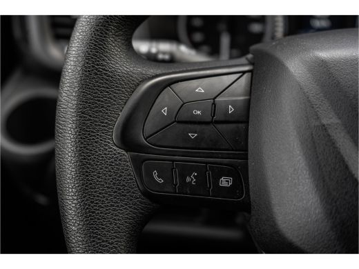 Iveco Daily **35S16V 2.3 L4H2 | Automaat | Euro 6 | 157 PK | Climate | 3500 KG Trekgewicht | MF Stuur | 3-Per... ActivLease financial lease
