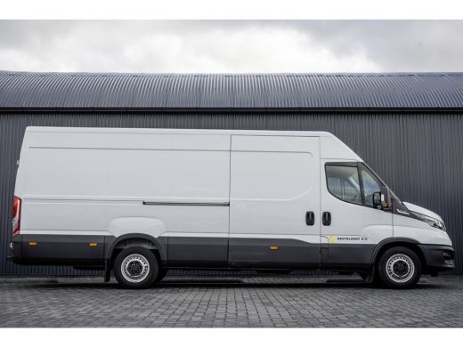 Iveco Daily **35S16V 2.3 L4H2 | Automaat | Euro 6 | 157 PK | Climate | 3500 KG Trekgewicht | MF Stuur | 3-Per... ActivLease financial lease