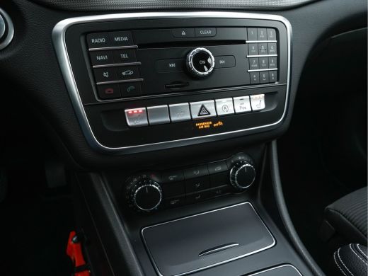 Mercedes CLA-Klasse Shooting Brake 180 d Business Solution Aut. *NAVI-FULLMAP | FULL-LED | 1/2-LEATHER | CAMERA | ECC... ActivLease financial lease