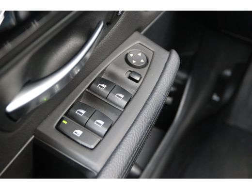 BMW 2 Serie ACTIVE TOURER AUT. 218i HIGH EX. | LEDER | HEAD-UP | LED | CRUISE | CLIMATE ActivLease financial lease