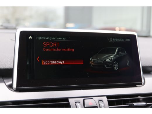 BMW 2 Serie ACTIVE TOURER AUT. 218i HIGH EX. | LEDER | HEAD-UP | LED | CRUISE | CLIMATE ActivLease financial lease