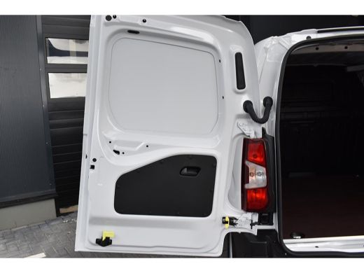 Peugeot e-Partner 136 L1 50 kWh ZEER COMPLEET / Operationele lease vanaf € 469,-- / SNEL LEVERBAAR ActivLease financial lease