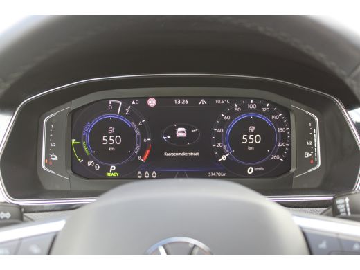 Volkswagen Passat Variant 1.4 TSI PHEV GTE Business | Camera | Navigatie | Stoel & Stuurverwarming | Elek.Trekhaak ... ActivLease financial lease