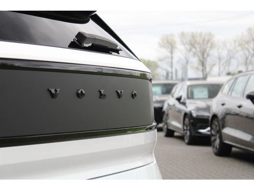 Volvo  EX30 Single Motor Extended Range Plus | Pilot Assist | Harman Kardon | Climate | Getint Glas | BLIS ActivLease financial lease