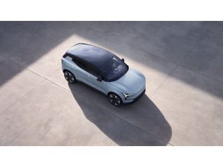 Volvo  EX30 Twin Motor Performance Ultra | VOORRAAD! | 429PK! | Panoramadak | Harman Kardon | Elektr.stoelen ...