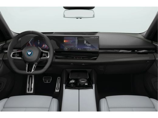 BMW i5 Sedan eDrive40 M Sportpakket Pro ActivLease financial lease