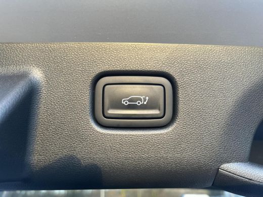 Hyundai KONA Electric Comfort Smart 65.4 kWh | Warmtepomp | BCA | 19'' Wielen | Stoelverwarming | Snelladen | Navigatie | ActivLease financial lease