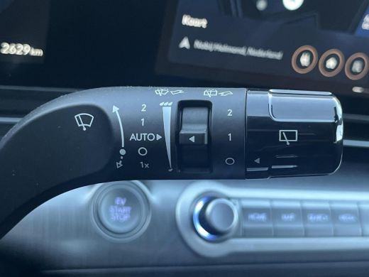 Hyundai KONA Electric Comfort Smart 65.4 kWh | Warmtepomp | BCA | 19'' Wielen | Stoelverwarming | Snelladen | Navigatie | ActivLease financial lease
