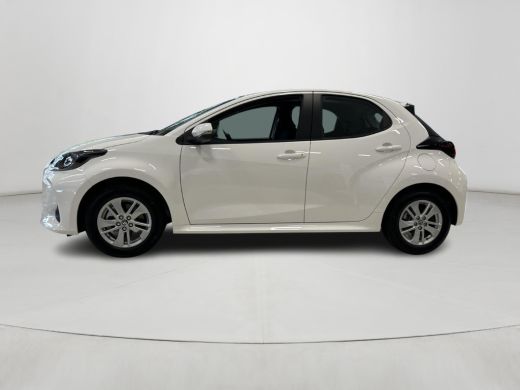 Toyota Yaris 1.5 Hybrid 115 Active Toyota Yaris Hybrid 115 Active ActivLease financial lease