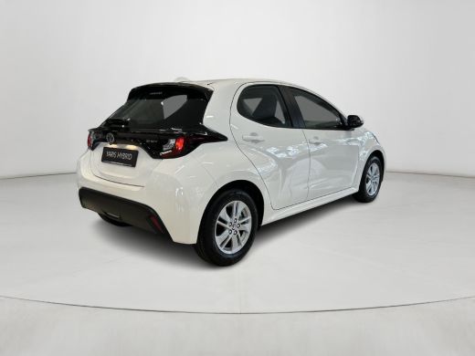 Toyota Yaris 1.5 Hybrid 115 Active Toyota Yaris Hybrid 115 Active ActivLease financial lease