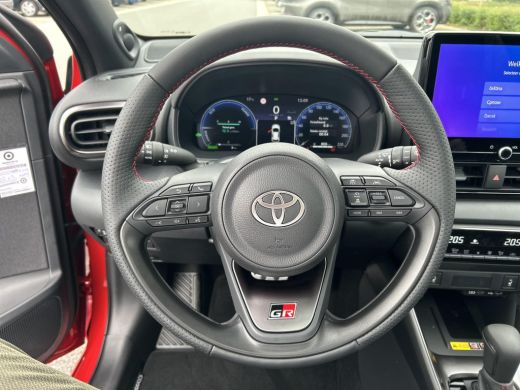Toyota Yaris 1.5 Hybrid 130 GR Sport Toyota Yaris Hybrid 130 GR Sport ActivLease financial lease