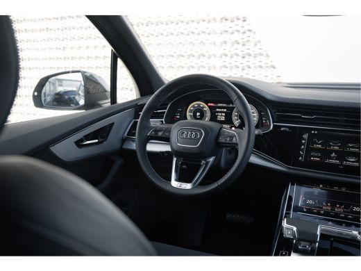 Audi Q7 pro Line S Competition 60 TFSIe 462PK quattro | Adaptive cruise+emergency ass. | Trekhaak | Leder... ActivLease financial lease