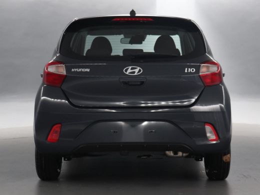 Hyundai i10 1.0 Comfort Smart | Direct uit voorraad leverbaar | nu met € 1000,- smart bonus en € 500,- voorra... ActivLease financial lease