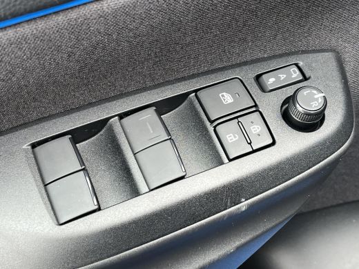 Toyota Yaris 1.5 Hybrid 130 Launch Edition Toyota Yaris Hybrid 130 Launch Edition | Demonstratie auto | 130PK ... ActivLease financial lease