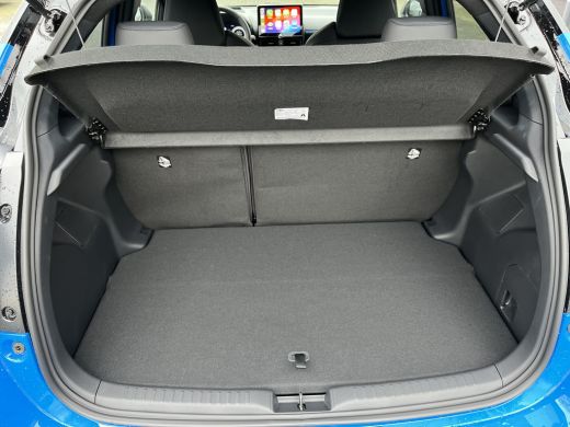 Toyota Yaris 1.5 Hybrid 130 Launch Edition Toyota Yaris Hybrid 130 Launch Edition | Demonstratie auto | 130PK ... ActivLease financial lease