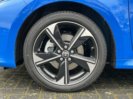 Toyota Yaris 1.5 Hybrid 130 Launch Edition Toyota Yaris Hybrid 130 Launch Edition | Demonstratie auto | 130PK ... ActivLease financial lease