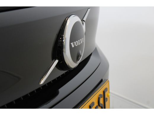 Volvo  C40 Extended Range 252PK Ultimate 82kWh | Nubuck | 360º view | Warmtepomp | HK Audio | Pilot Assist ActivLease financial lease