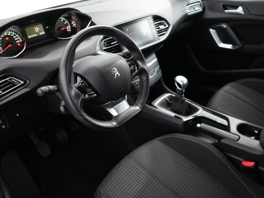 Peugeot 308 1.2 PureTech Blue Lease | Navigatie | Carplay | ActivLease financial lease