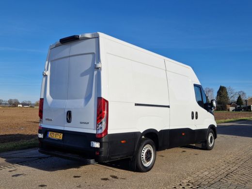 Iveco Daily 35S16V 2.3 352L H2 - 160 Pk - Euro 6 - Climate Control ActivLease financial lease