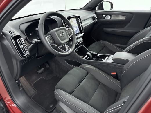 Volvo  C40 Extended Range Ultimate | 20" | Black Pack | Nubuck bekleding | Pixel LED | Getint glas ActivLease financial lease