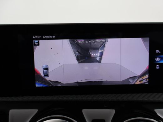 Mercedes A-Klasse 200 SEDAN 163 PK AUT. WIDESCREEN MBUX / CAMERA / STOELVERW / CARPLAY ActivLease financial lease