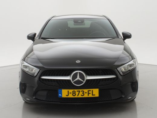 Mercedes A-Klasse 200 SEDAN 163 PK AUT. WIDESCREEN MBUX / CAMERA / STOELVERW / CARPLAY ActivLease financial lease