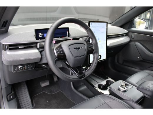 Ford Mustang Mach-E 98kWh 487pk AWD GT | PANORAMADAK | MAT GROEN | VOORRAAD ActivLease financial lease