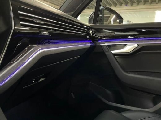 Volkswagen Touareg 3.0 TSi eHybrid 4MOTION ActivLease financial lease