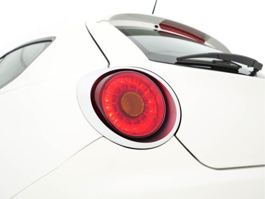 Alfa Romeo MiTo 1.3 JTDm ECO Super *NAVI-FULLMAP  | ECC | PDC | CRUISE | SPORT-SEATS | 17"ALU* ActivLease financial lease