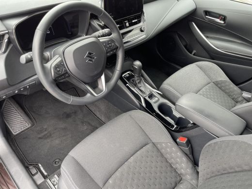 Suzuki Swace 1.8 Hybrid Style DEMO | Carplay | LED | Cruise adaptief ActivLease financial lease