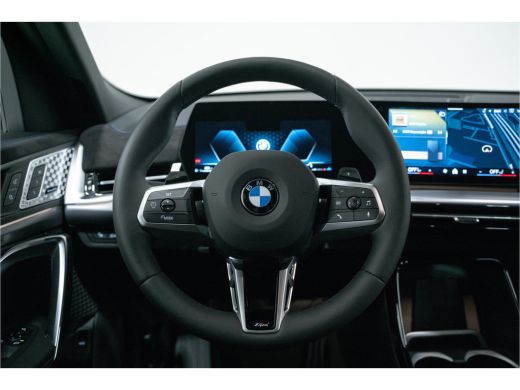 BMW X2 sDrive20i Launch Edition M Sportpakket Pro Aut. ActivLease financial lease